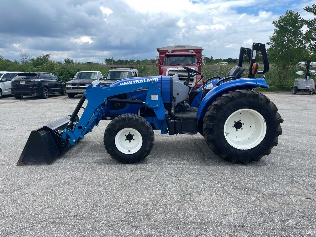 2021 New Holland Boomer 50 (OF)