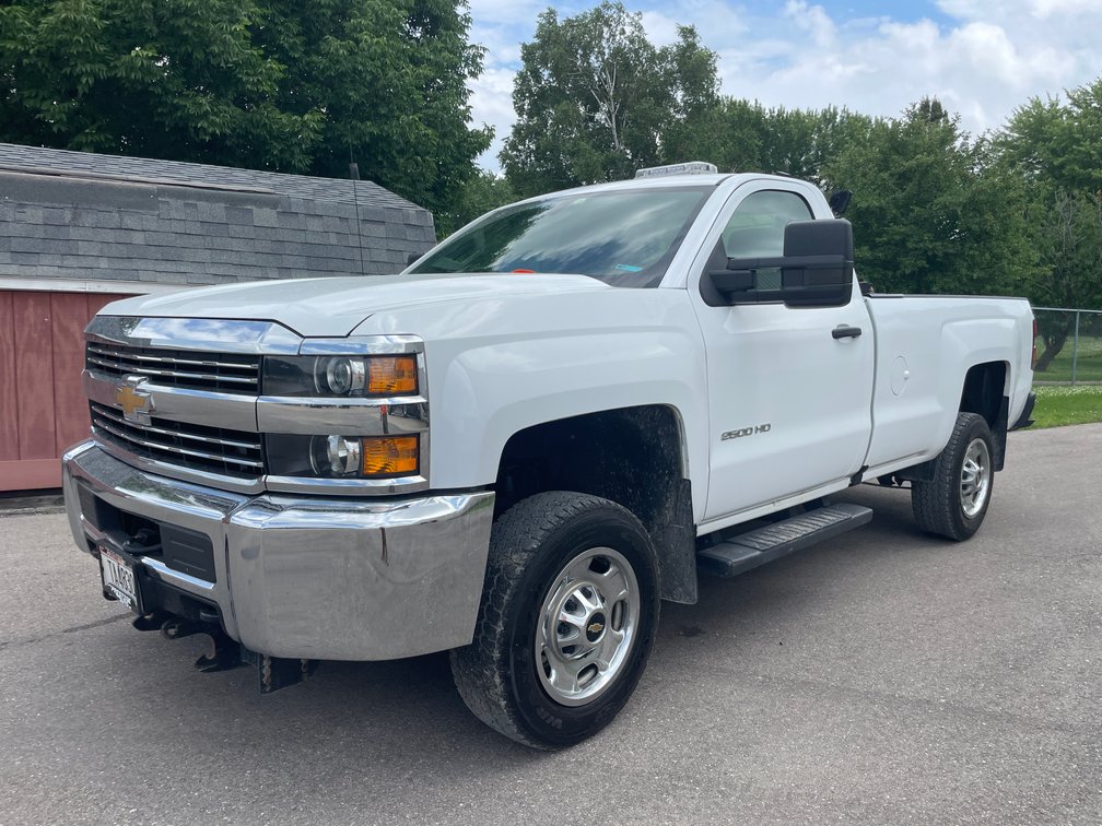 2017 Chevy 2500 4x2 Pickup Truck (Title in Delay)