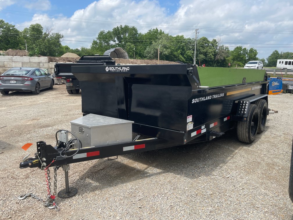 2023 Southland Dump Trailer with Billy Goat Debris Blower (Has WI TItle)