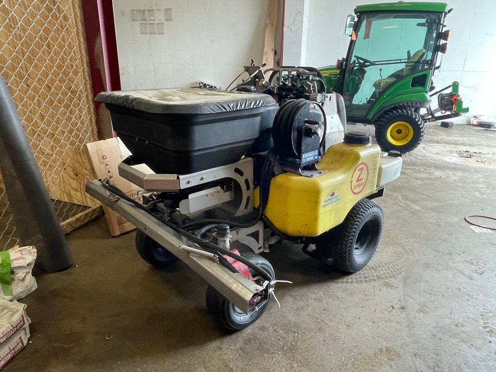 2018 Z-Spray Fertilizer Spreader