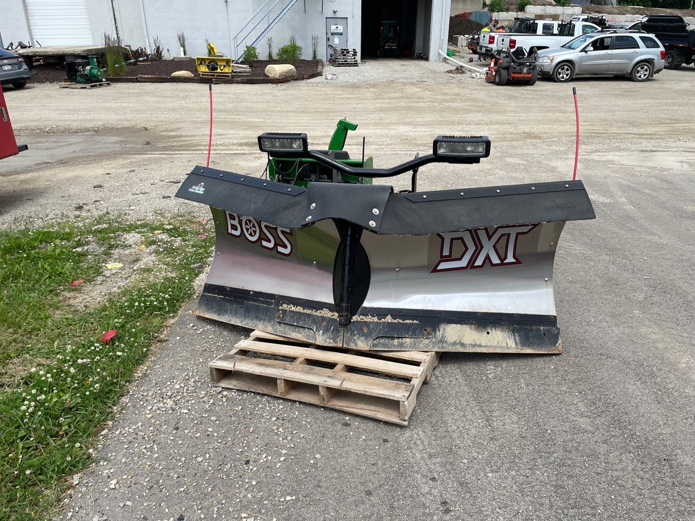 2024 Boss 8'2" Stainless DXT V-Plow