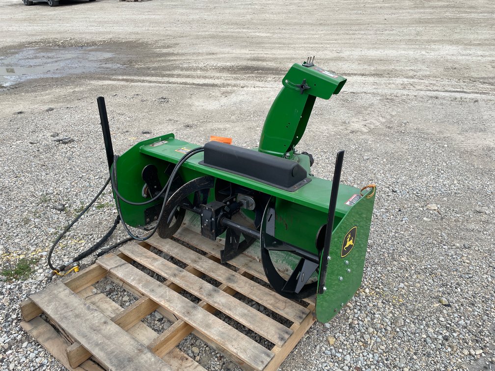 John Deere 47" Snow Blower