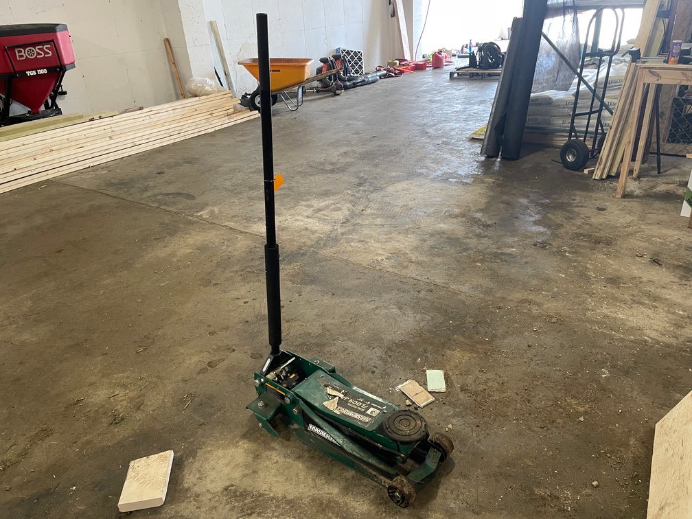 Masterforce 3-Ton Floor Jack