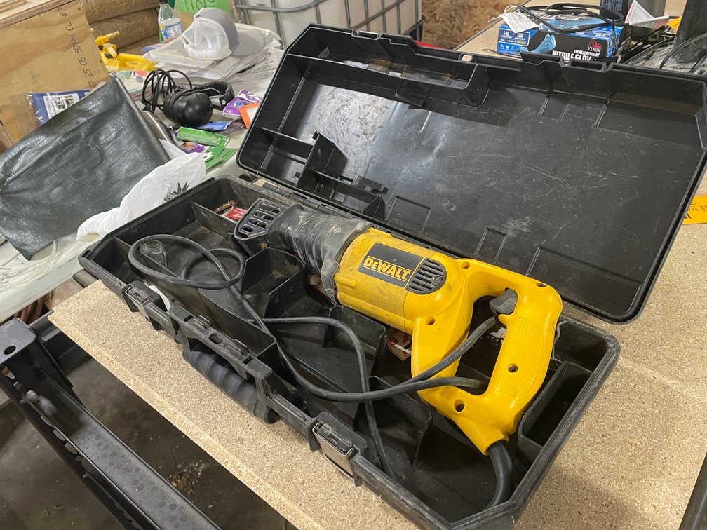 Dewalt Corded Reciprocating Saw