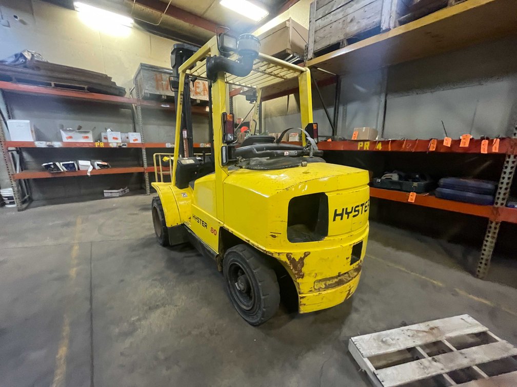 2000 Hyster 8K Forklift (ICA)