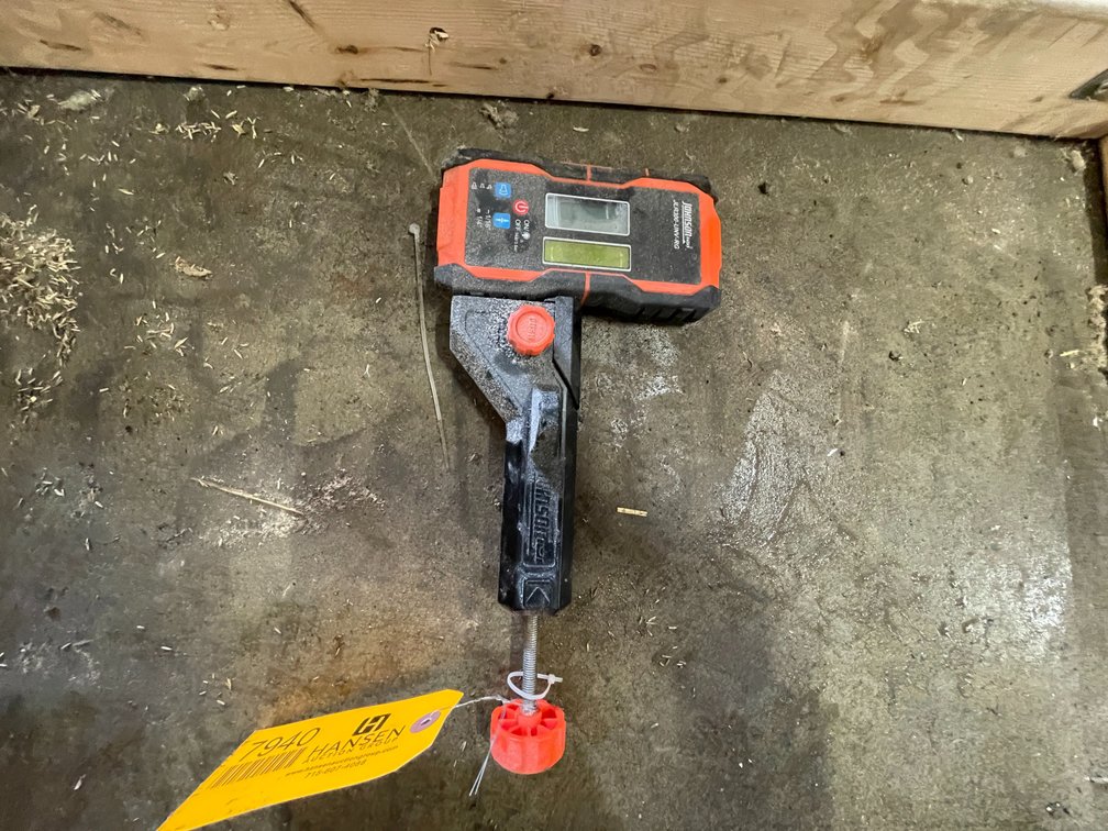 Johnson Magnetic Universal Green and Red Rotary Laser Detector