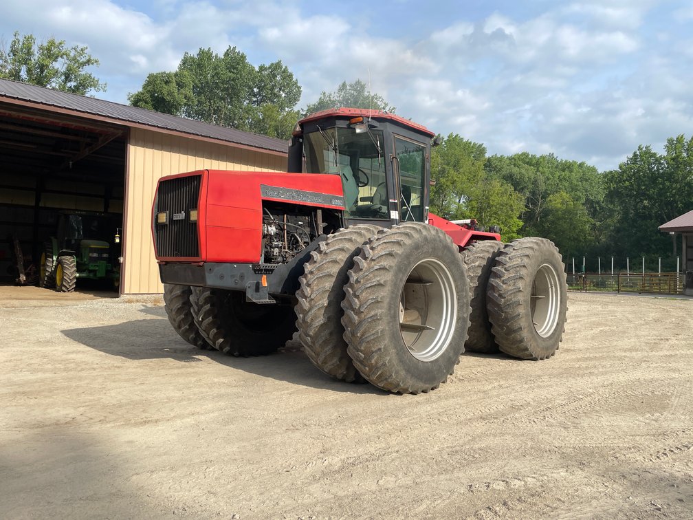 Case International 9260 Tractor