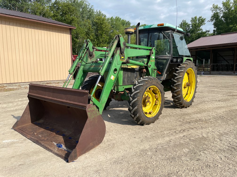 John Deere 2755 Tractor with 640 Loader