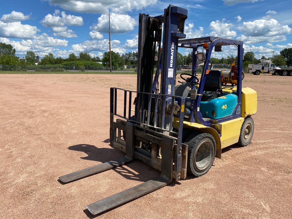 2003 Komatsu FG40 ZT-7 Forklift (Mosinee, WI)