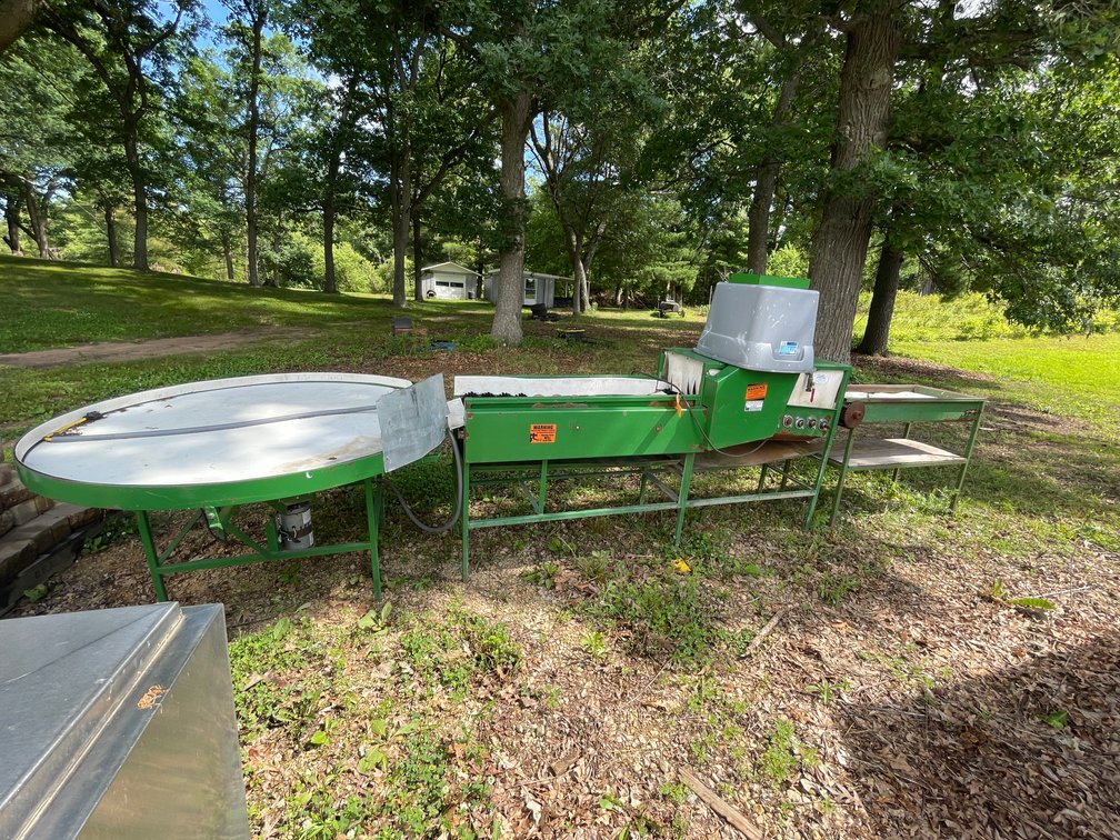 Nolt's Midwest Vegetable Washer