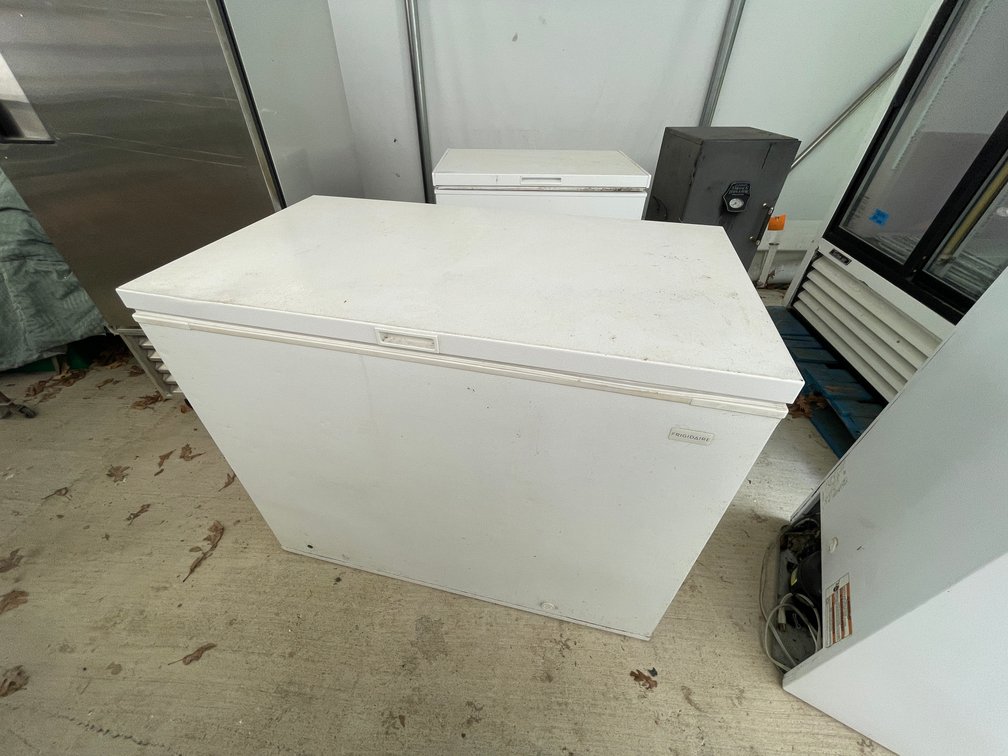 Frigidaire Chest Freezer