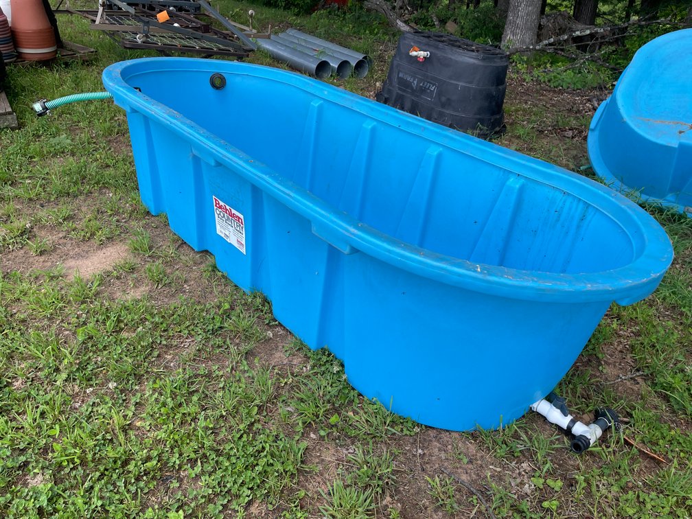 Behlen Country Poly Stock Tank