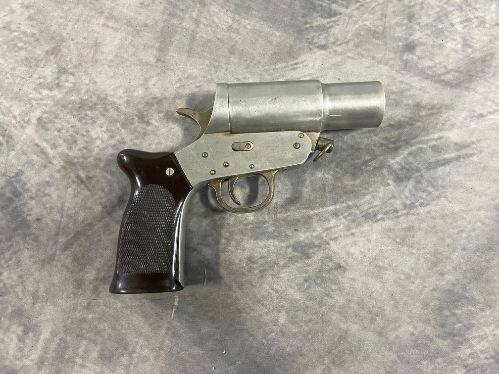 Hand Held Flare Gun (Neenah, WI)