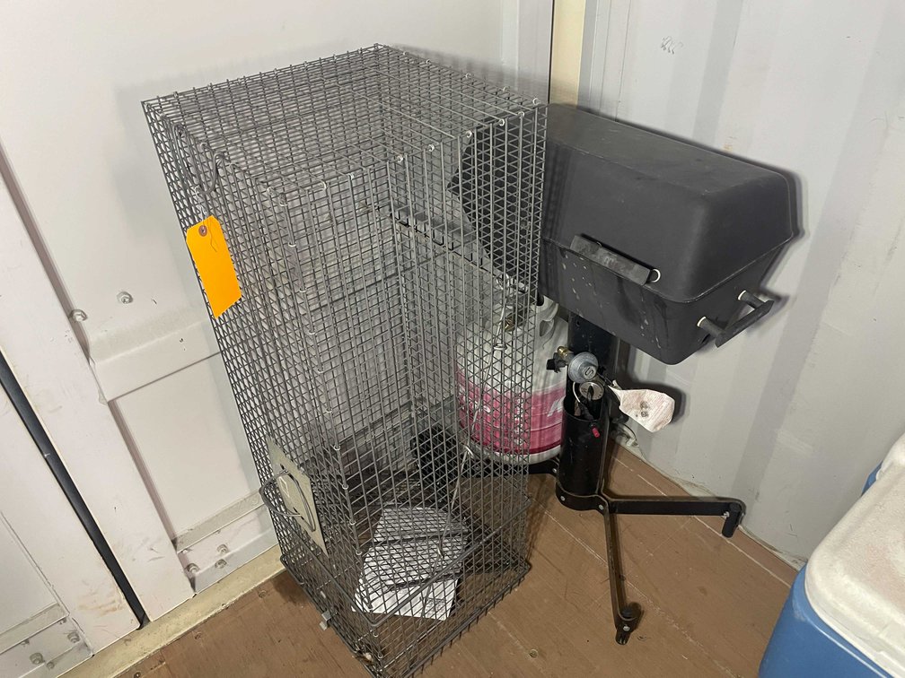Gas Grill and Live Trap (C1)