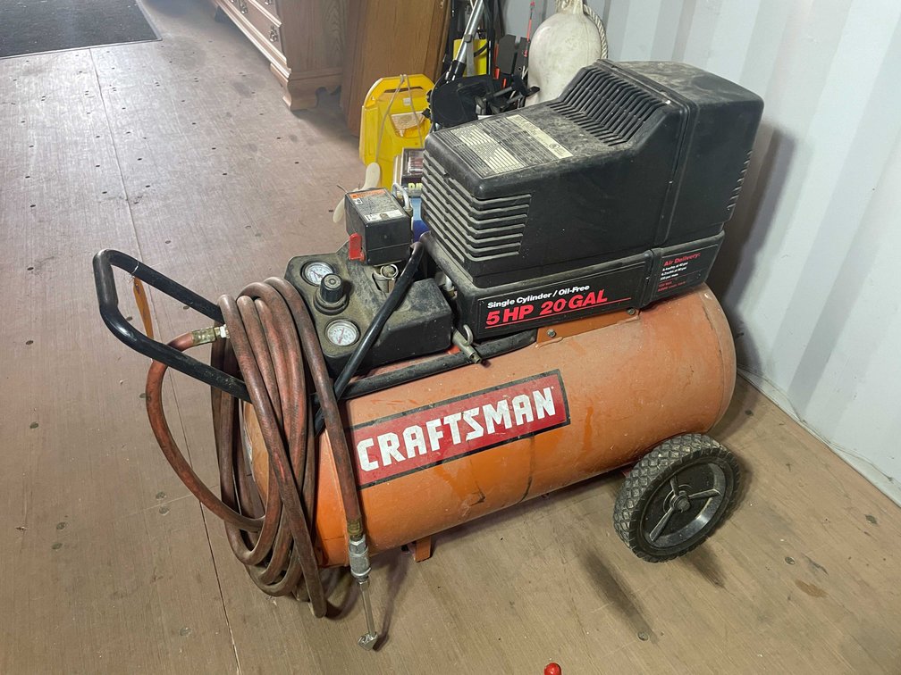 Craftsman Air Compressor (C1)