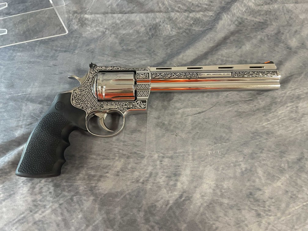 Colt  Anaconda  44 REM MAG  Revolver, SN: AC101748