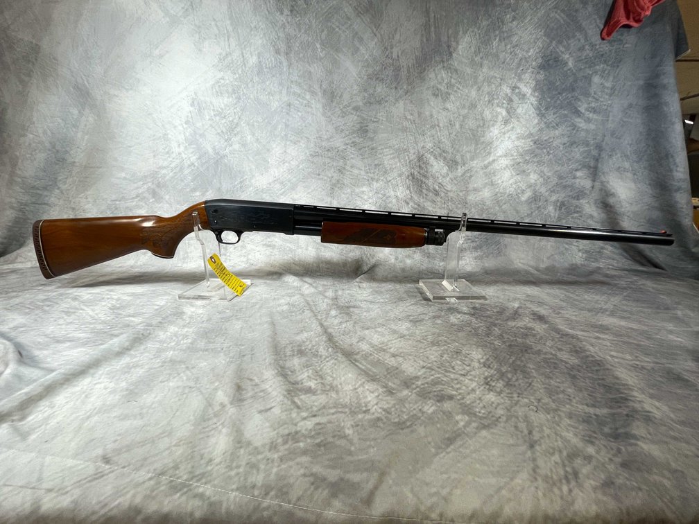 Ithaca  37 Featherweight 12 Ga. Pump Action Shotgun, SN: 371434050
