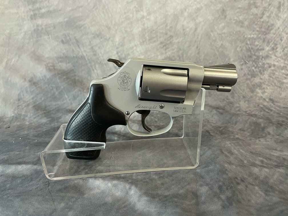 Smith & Wesson  Model 637 38 SPL  Revolver, SN: CVP9964