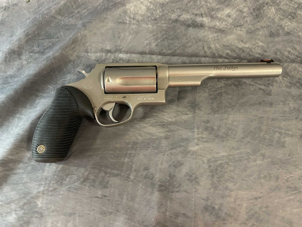 Taurus  Judge  45 Colt  Revolver, SN: C0762925