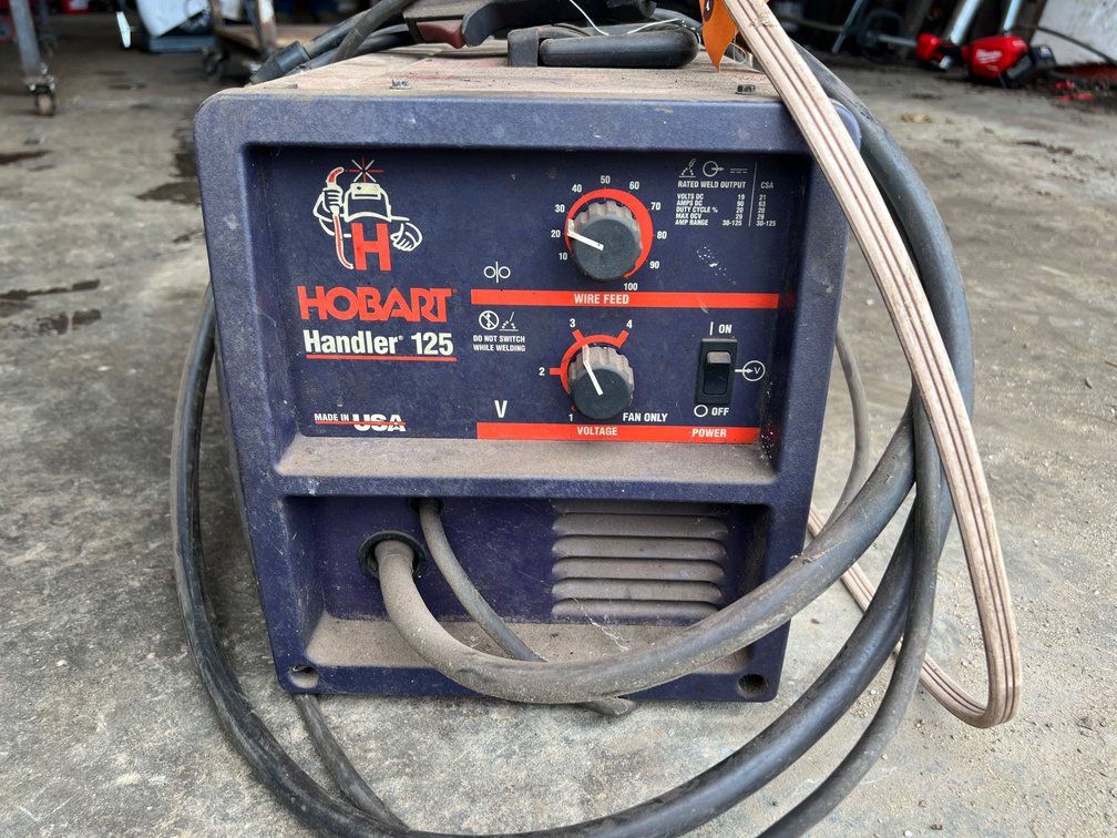 Hobart Handler 125 Welder