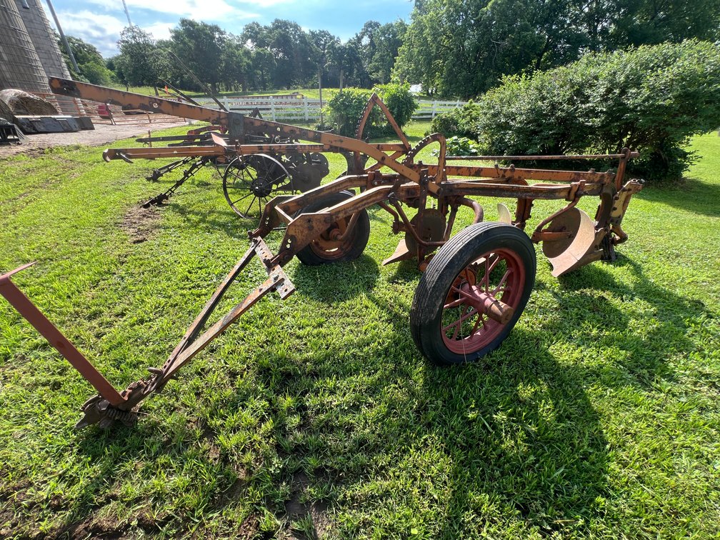 Allis-Chalmers 3 Bottom Plow