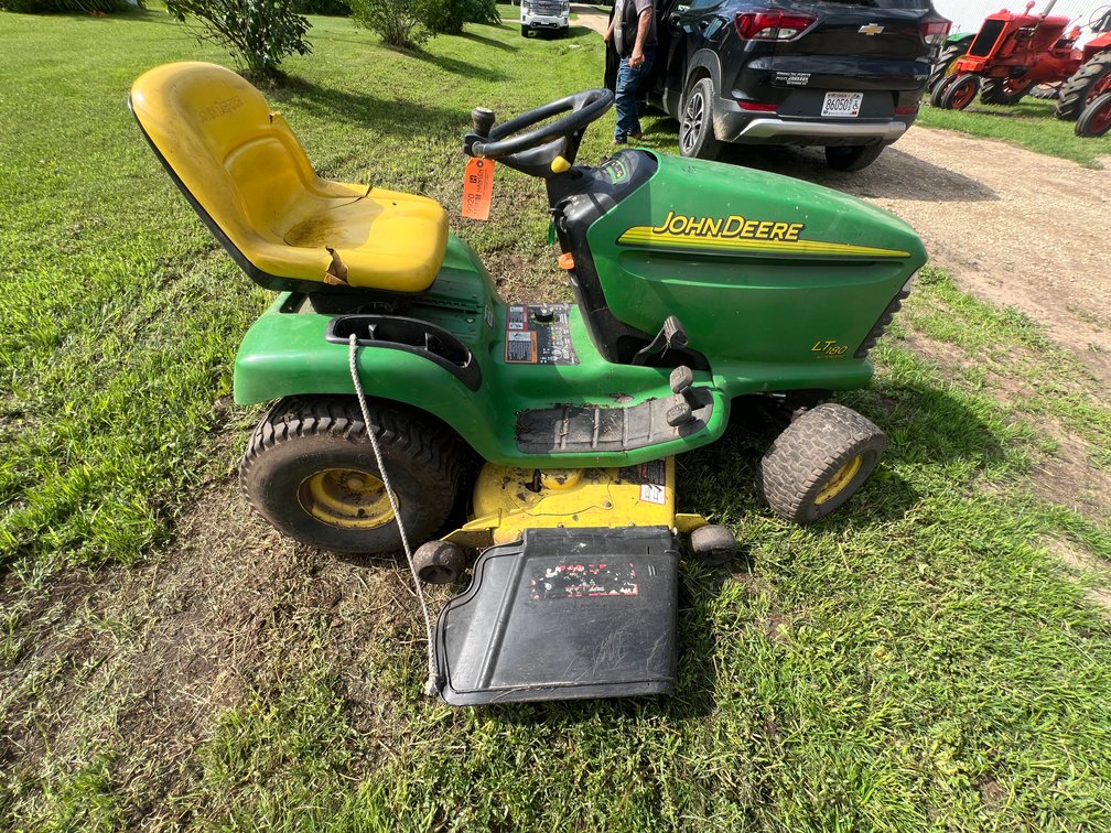 John Deere LT 180 Automatic Mower