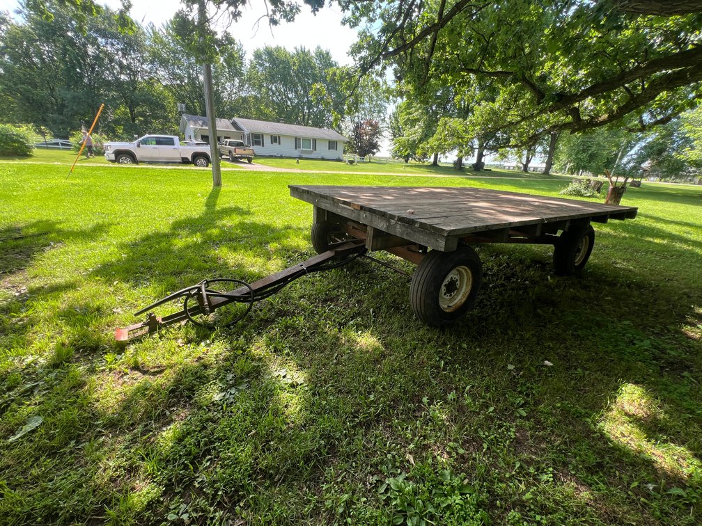 Hydraulic Wooden Dump Wagon