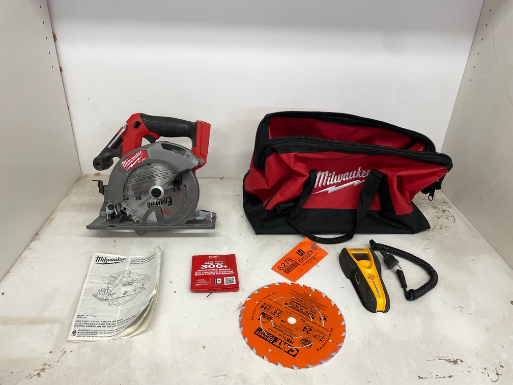 Milwaukee Circular Saw