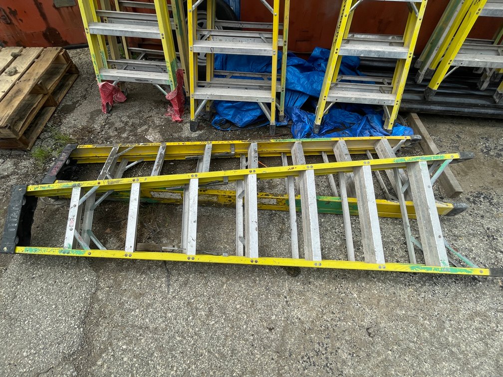 (2) Fiberglass Step Ladders