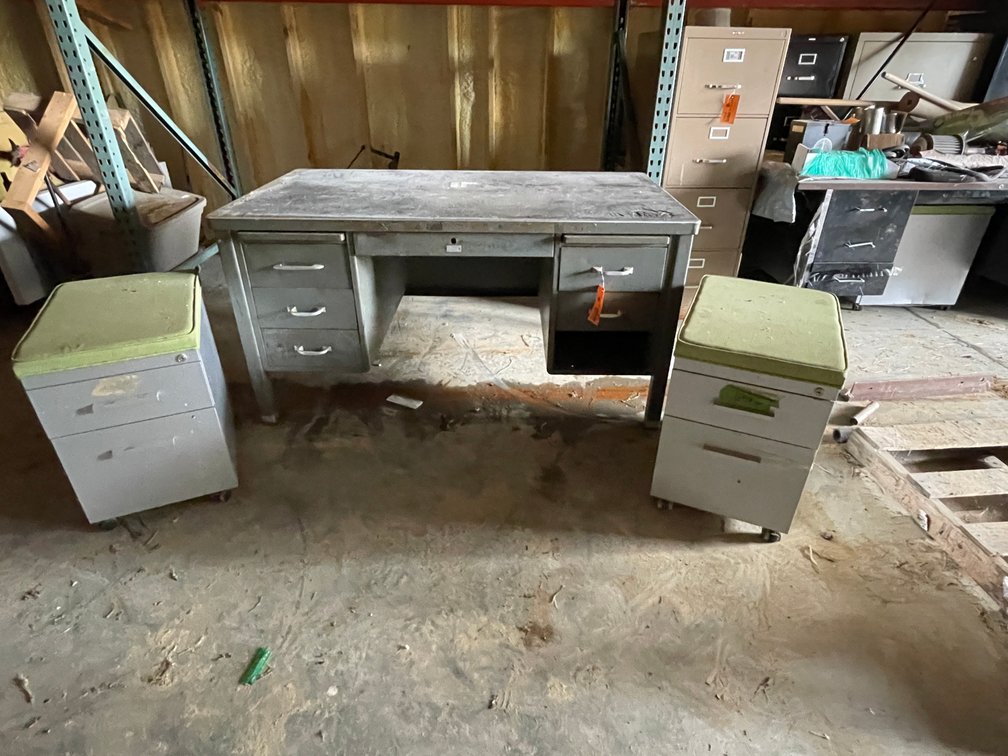 Metal Desk and (2) Small Filing Cabinets