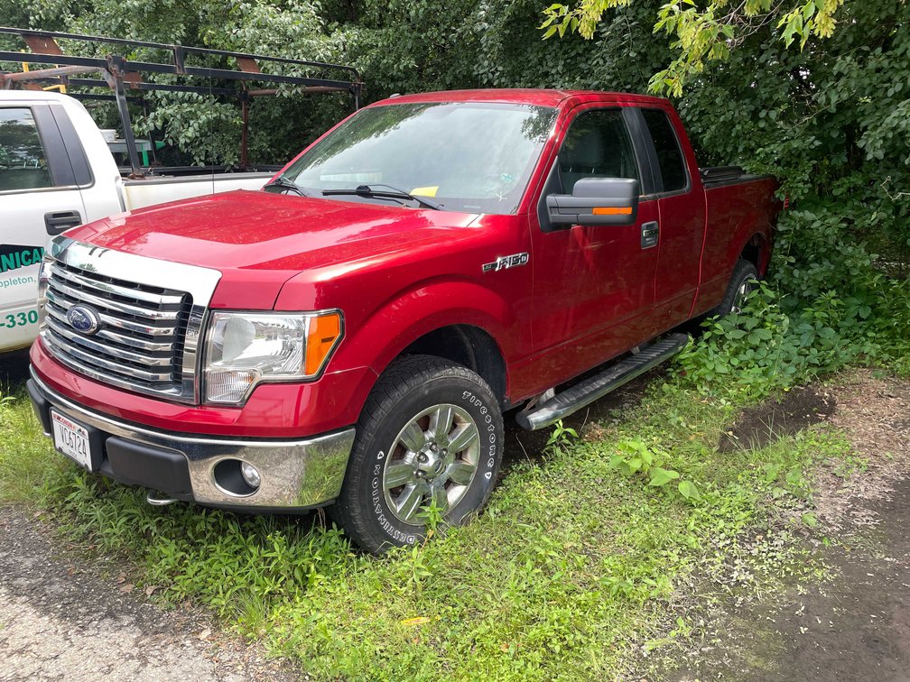 2011 Ford F-150 XLT Pickup Truck (Buyer Will Be Given Paperwork to Obtain WI Title)