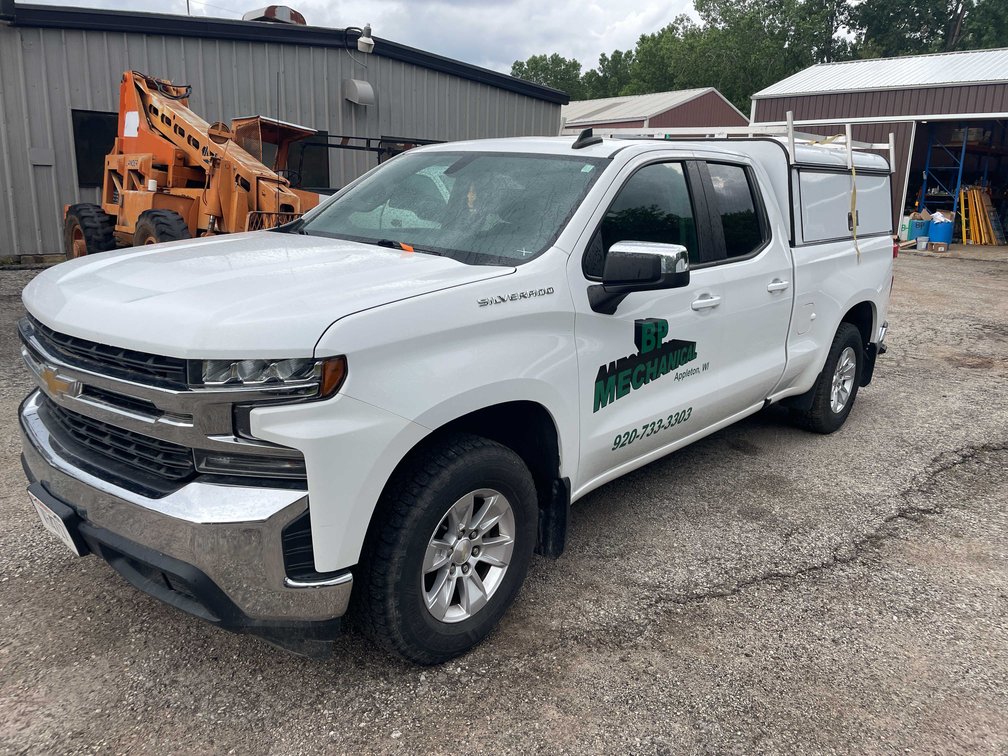 2019 Chevy Silverado LT 1500 Pickup Truck (Buyer Will Be Given Paperwork to Obtain WI Title)