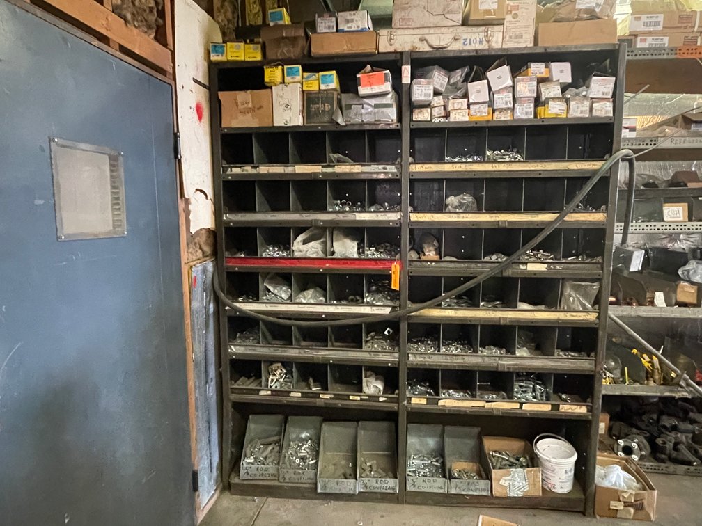 Large Metal Organizing Rack with Hardware