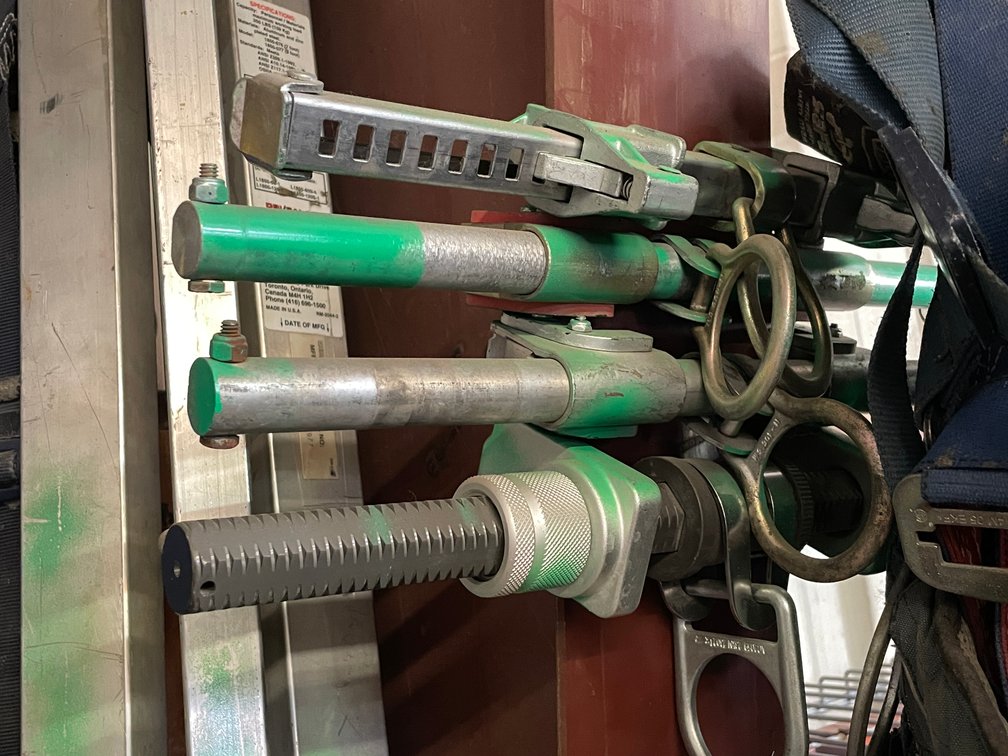 (4) Sliding Beam Anchors