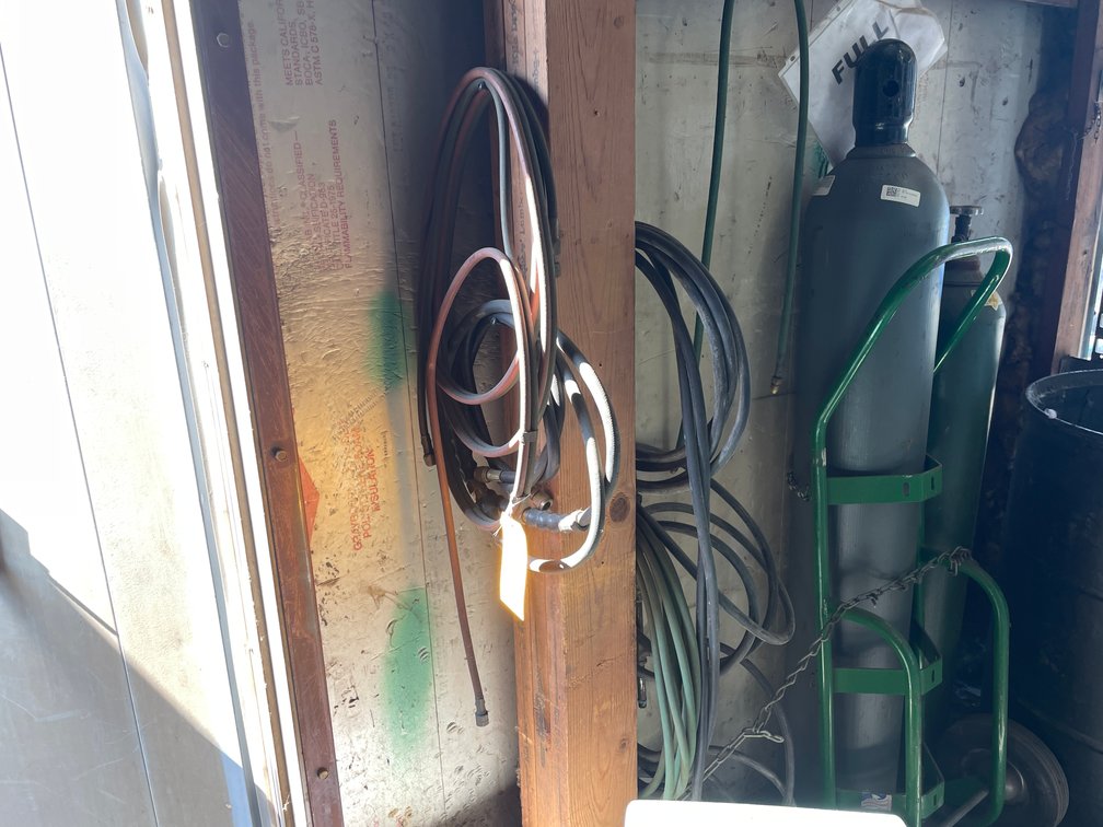 Torch Tanks with Cart and Hoses