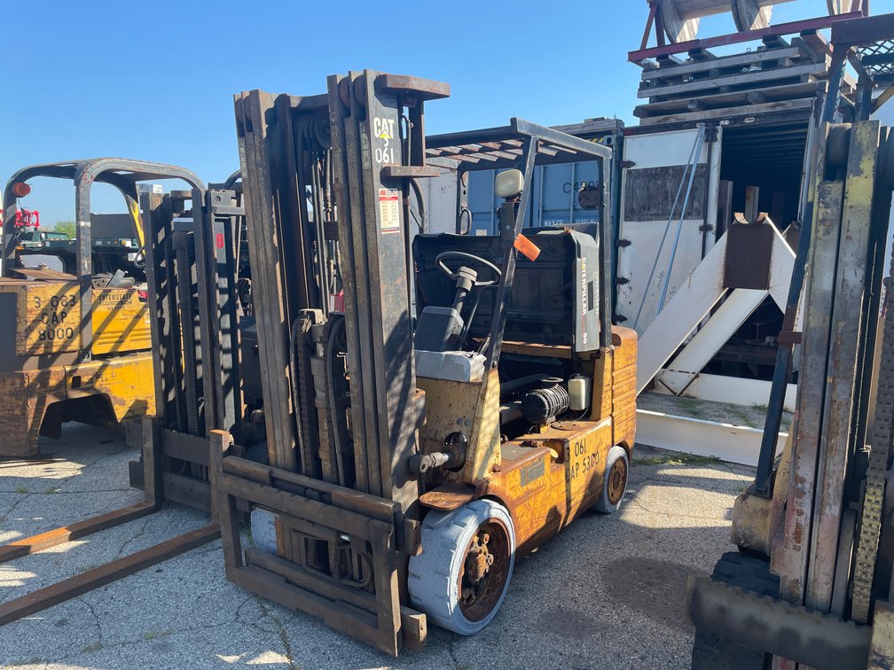 CAT 60 LP Forklift Parts Machine