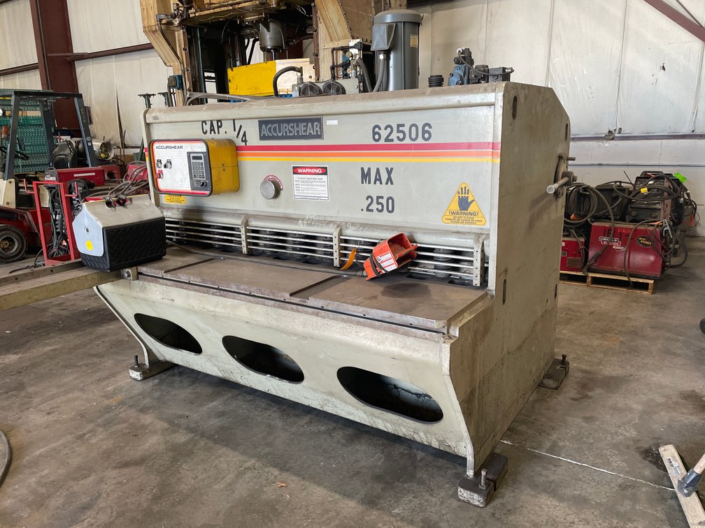 1996 Accurshear 62506 Hydraulic Power Squaring Shear
