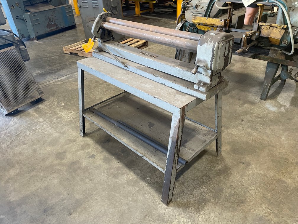 Niagara 331 Slip Roller