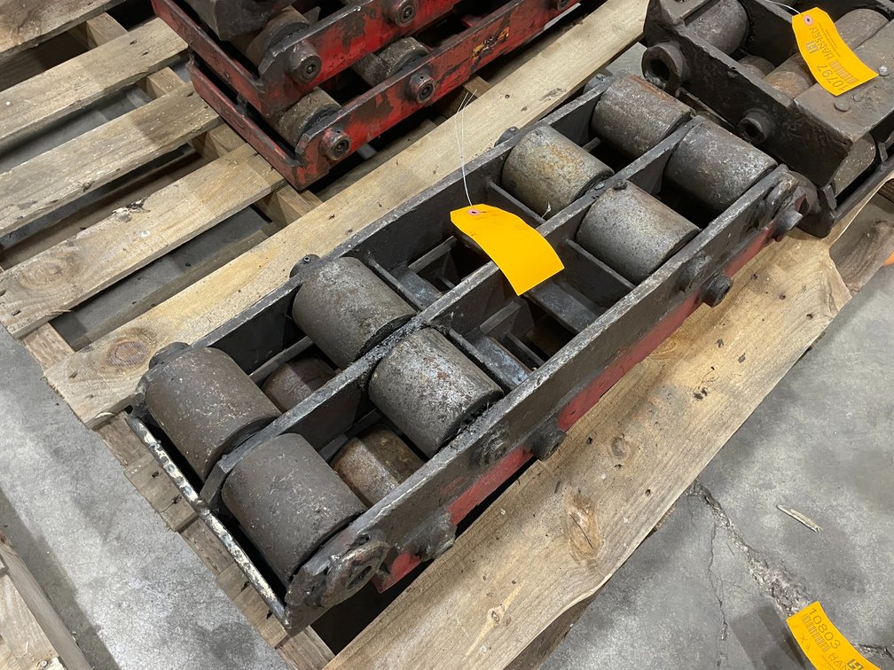 (2) Hevi-Haul Machinery Moving Skates