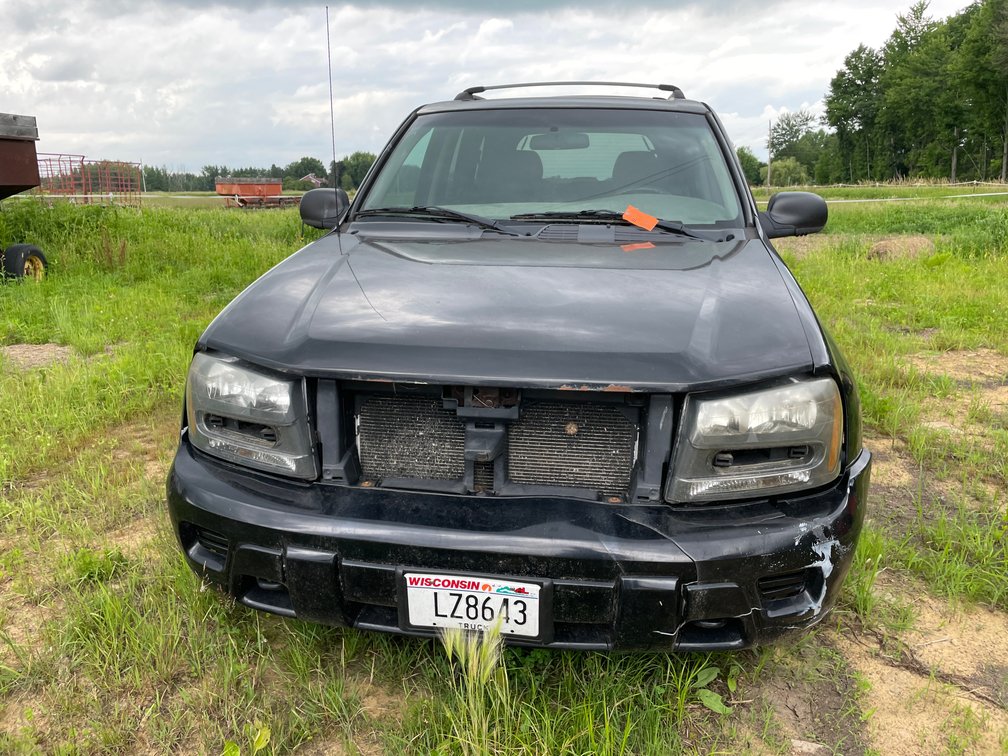2004 Chevy Trailblazer LS (Has WI Title) (Wisconsin Rapids, WI)