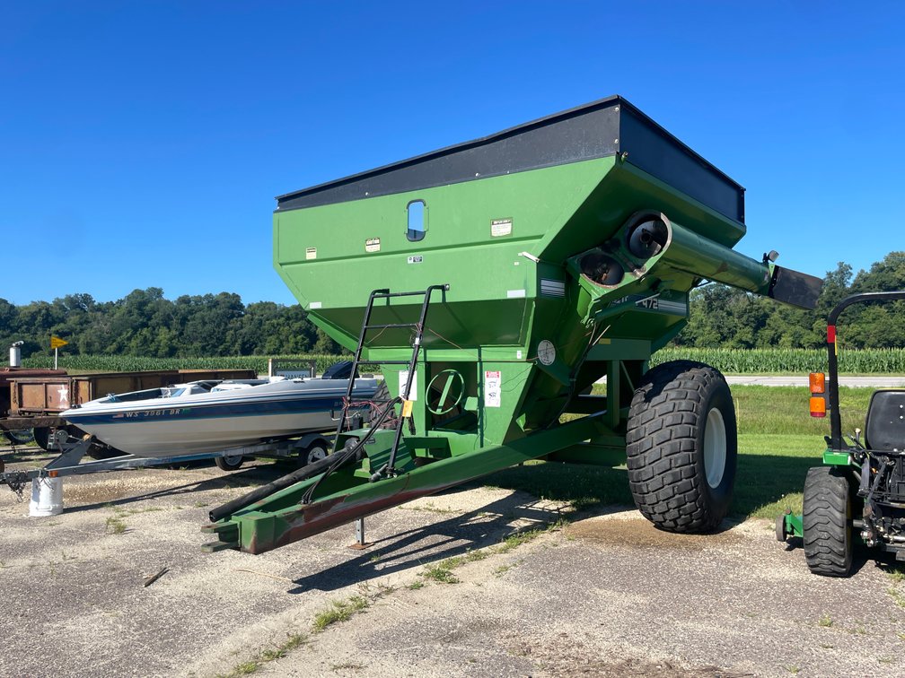 Brent 472 Grain Cart