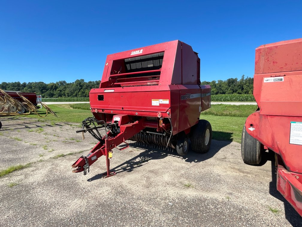 Case IH RBX561 Round Baler