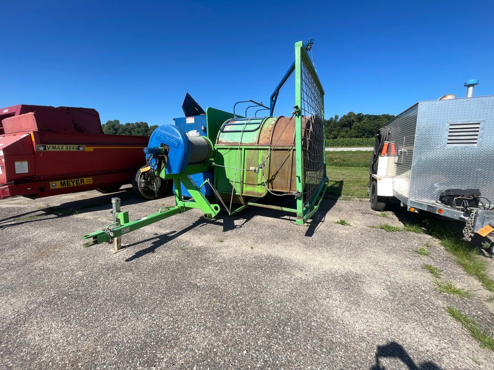 2013 9' 6170 Ag-Bag Bagger