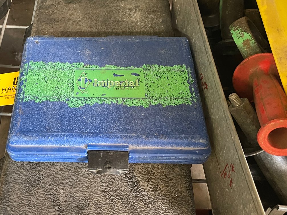 (2) Tool Sets