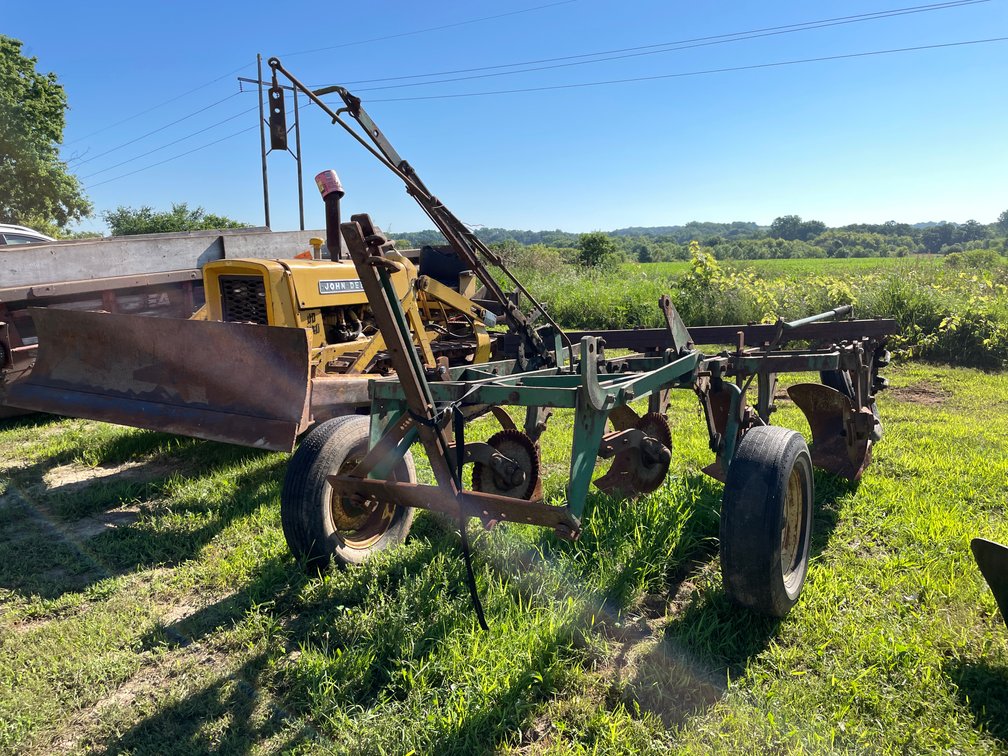 John Deere 620A Plow