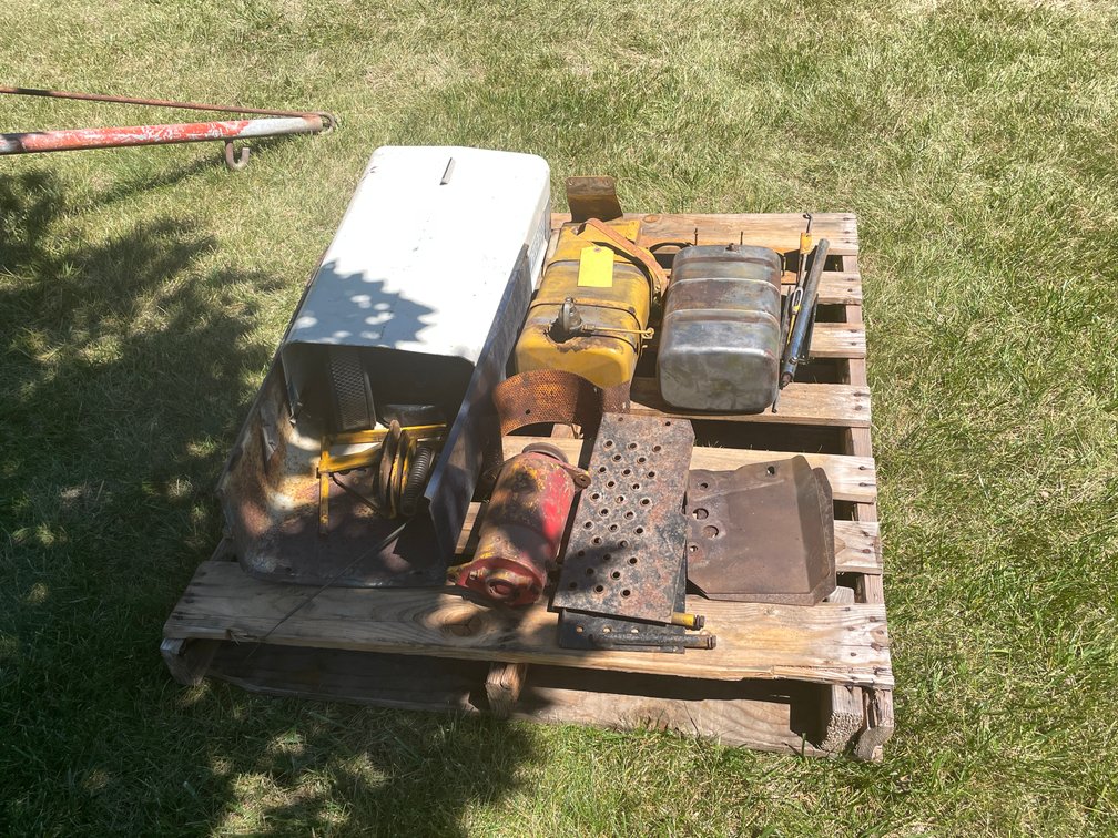 Pallet of Cub Cadet Lawn Tractor Parts