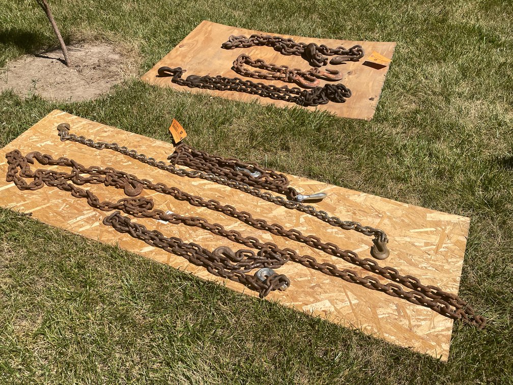(4) Chains
