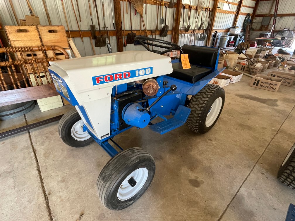Ford 100 Garden Tractor