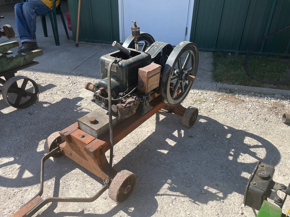 Witte 2 1/2 HP Gas Engine