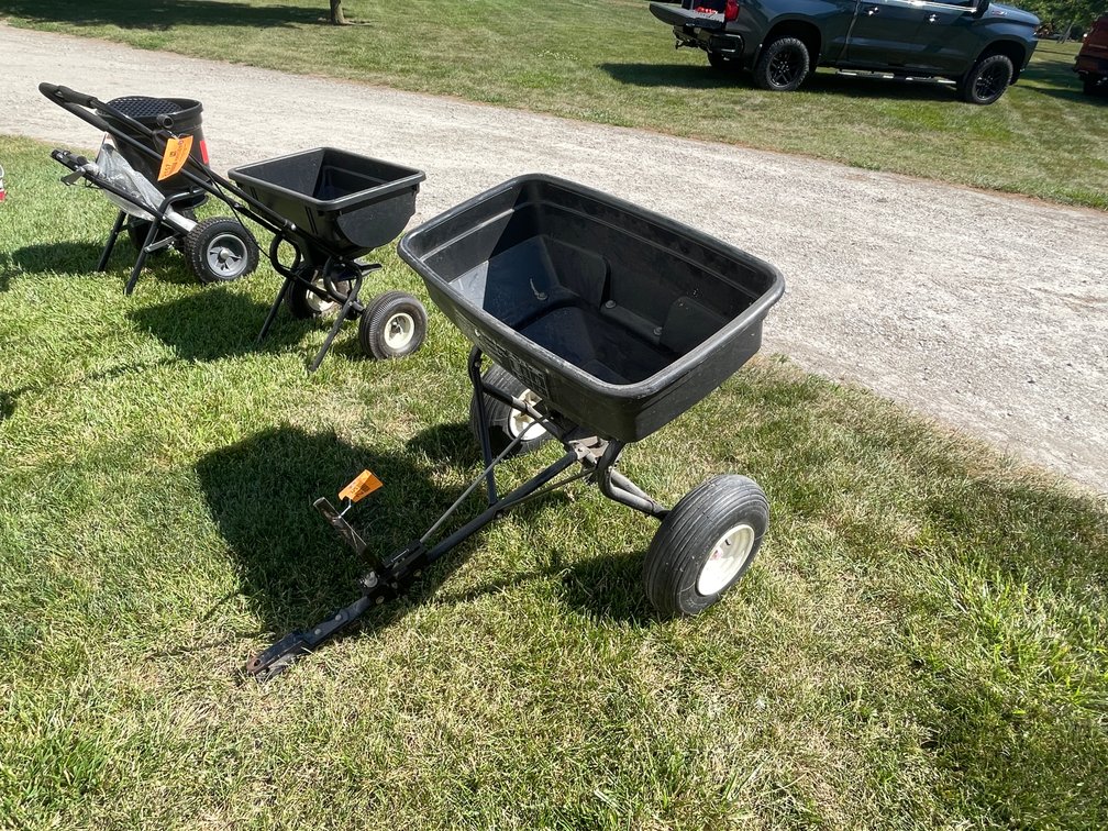 Agri-fab Pull Behind Yard Spreader
